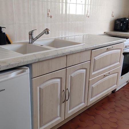 Charmant Appartement Proche Melun Centre Ville ภายนอก รูปภาพ