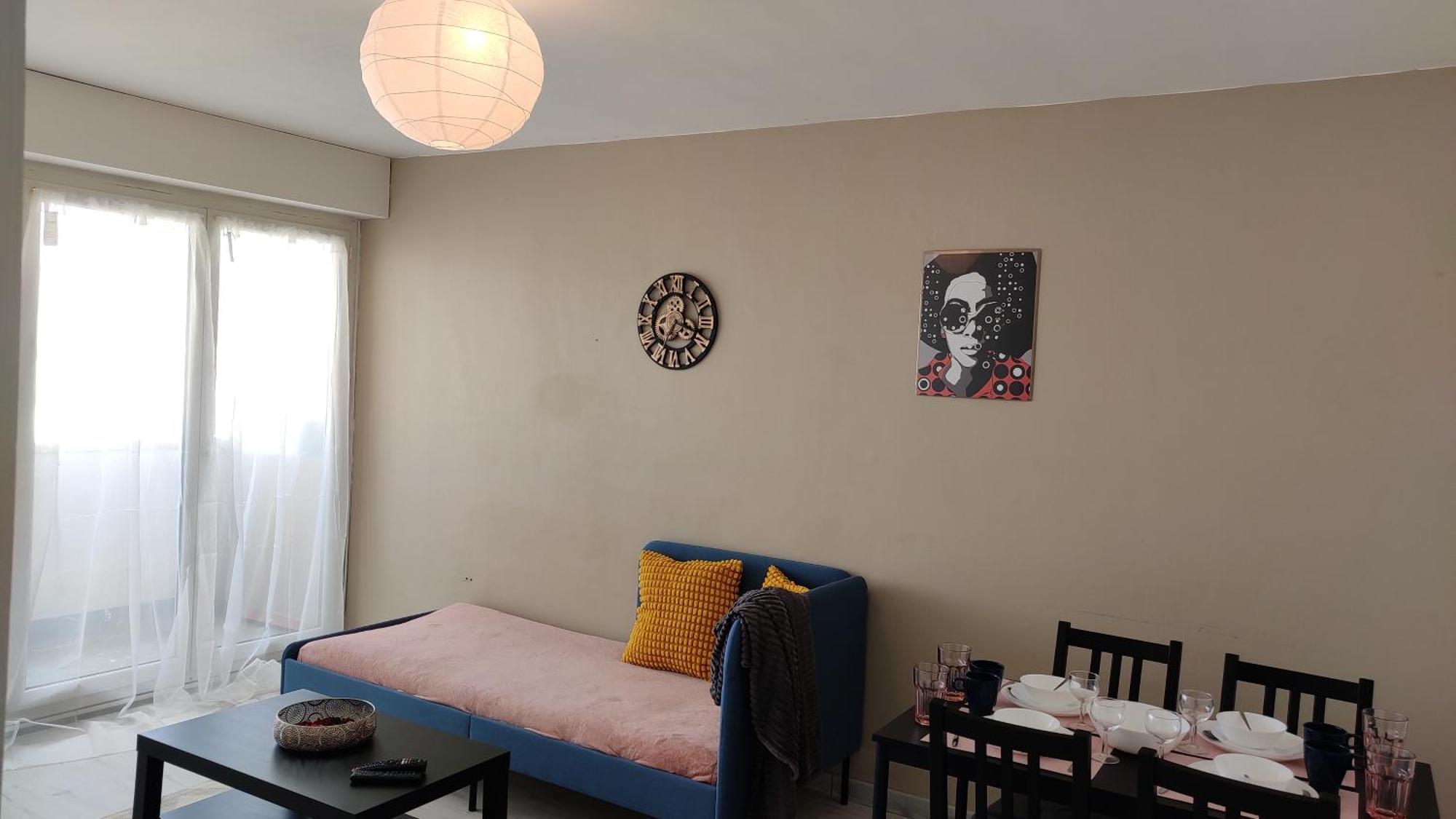 Charmant Appartement Proche Melun Centre Ville ภายนอก รูปภาพ
